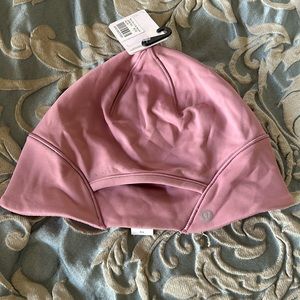 NWT LULULEMON Run For It All Pink Beanie